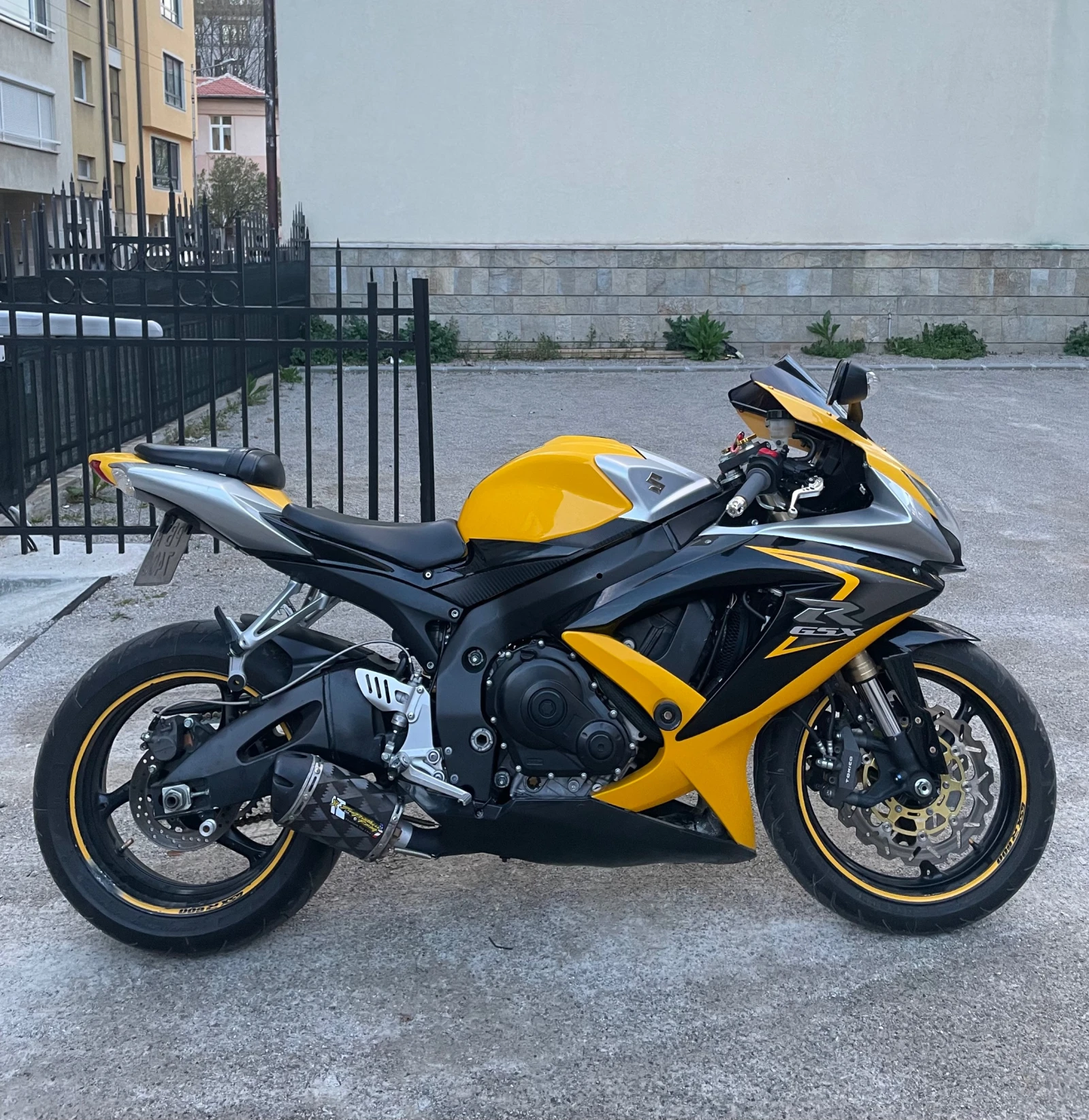 Suzuki Gsxr 600 К8 - изображение 8