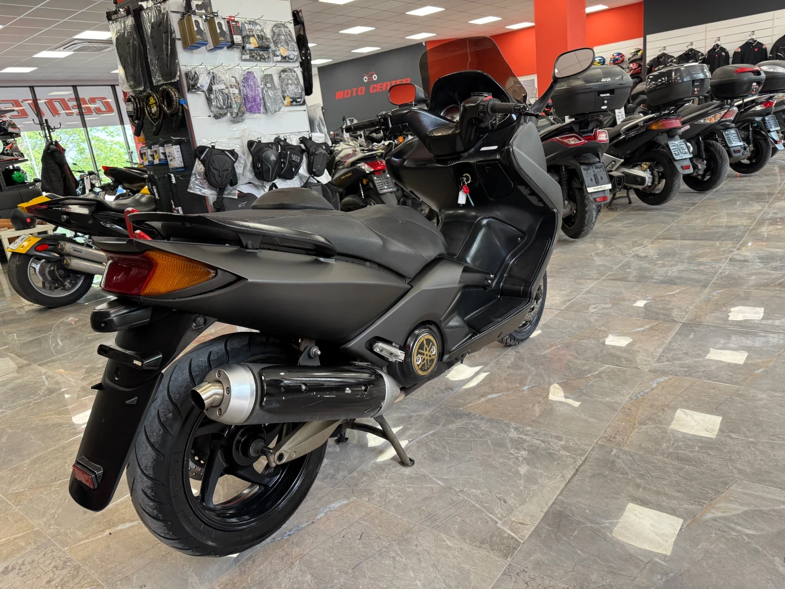 Yamaha T-max 500i - изображение 5
