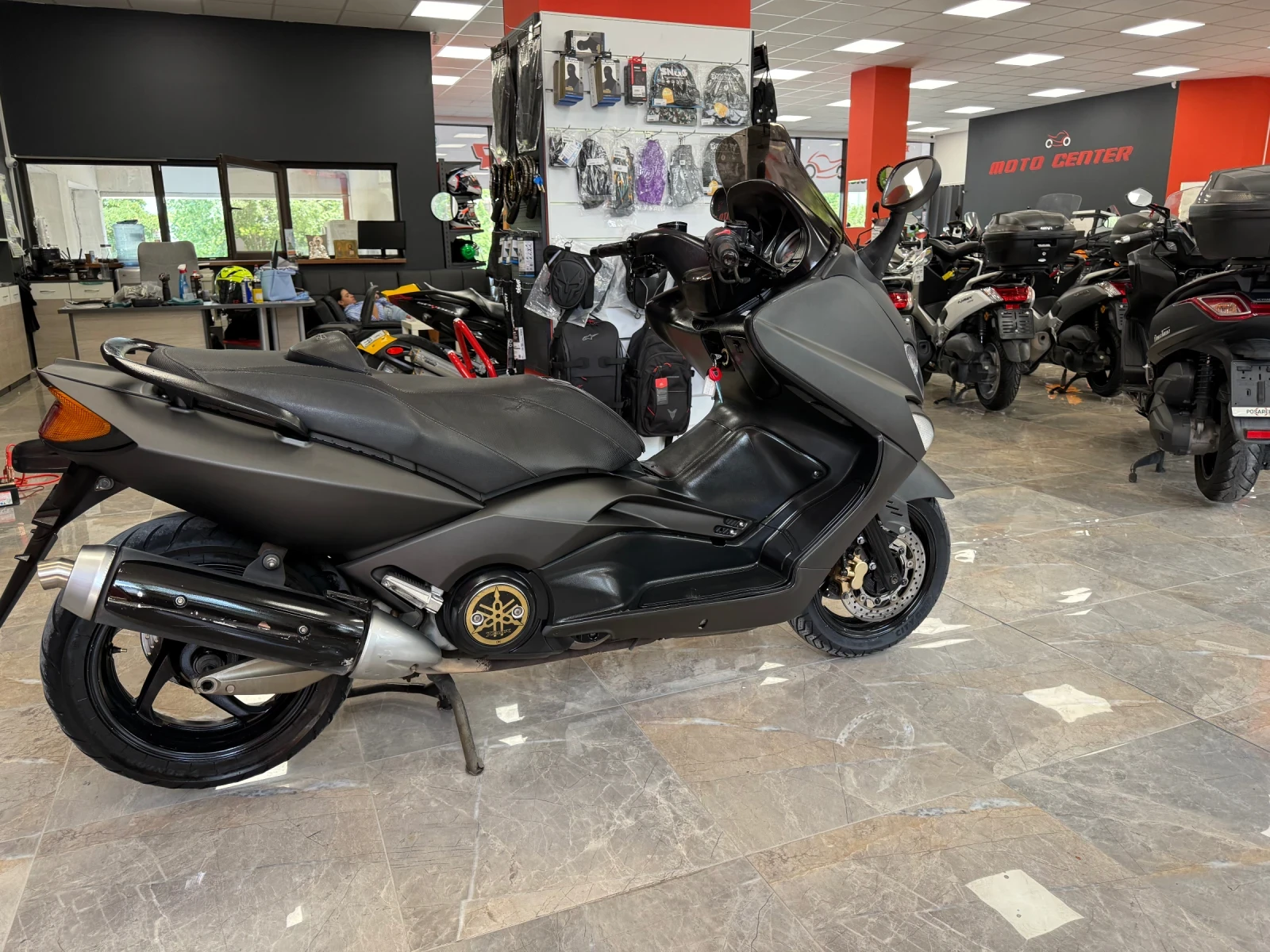 Yamaha T-max 500i - изображение 4