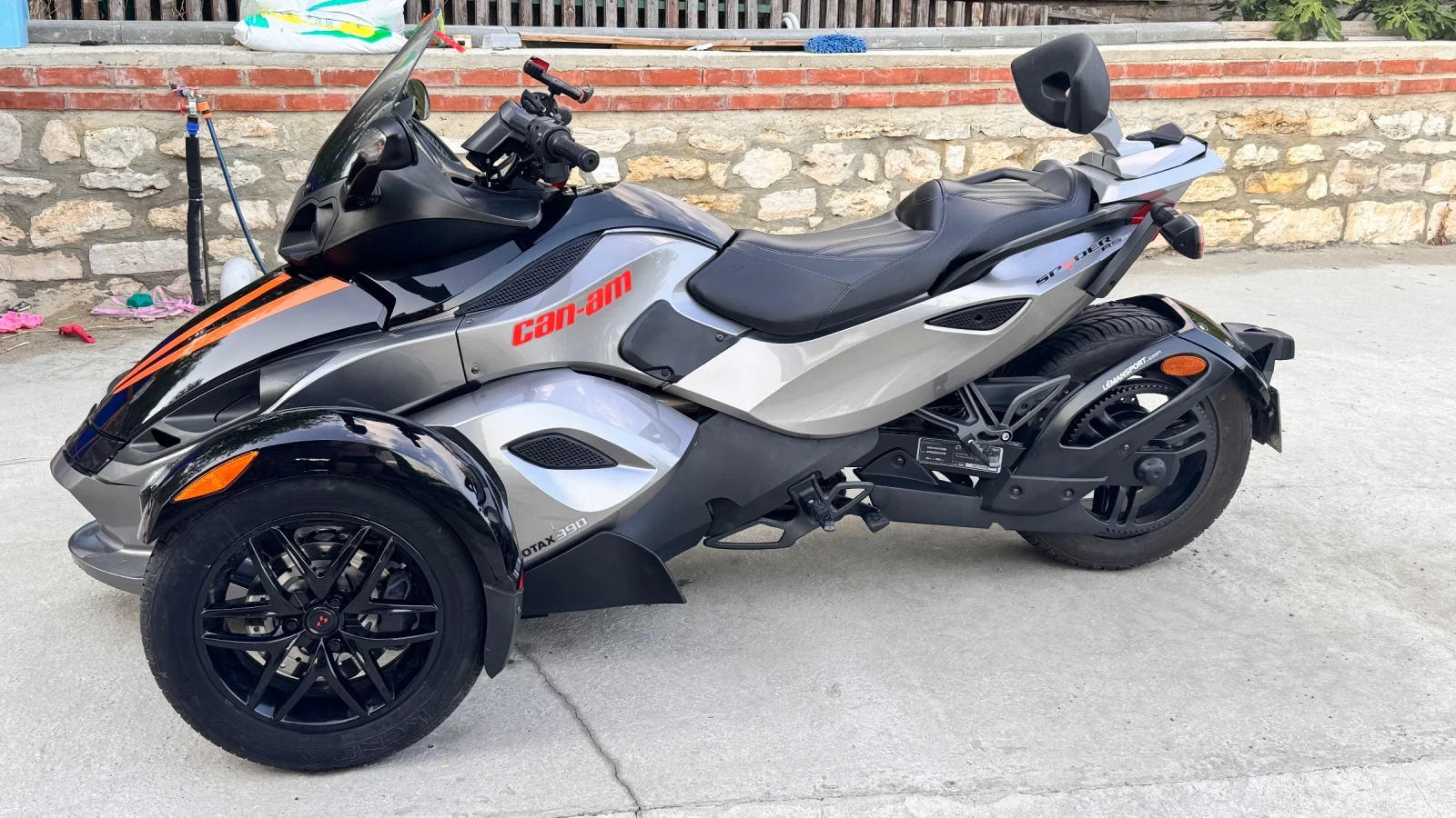 Can-Am Spyder Rss - изображение 8