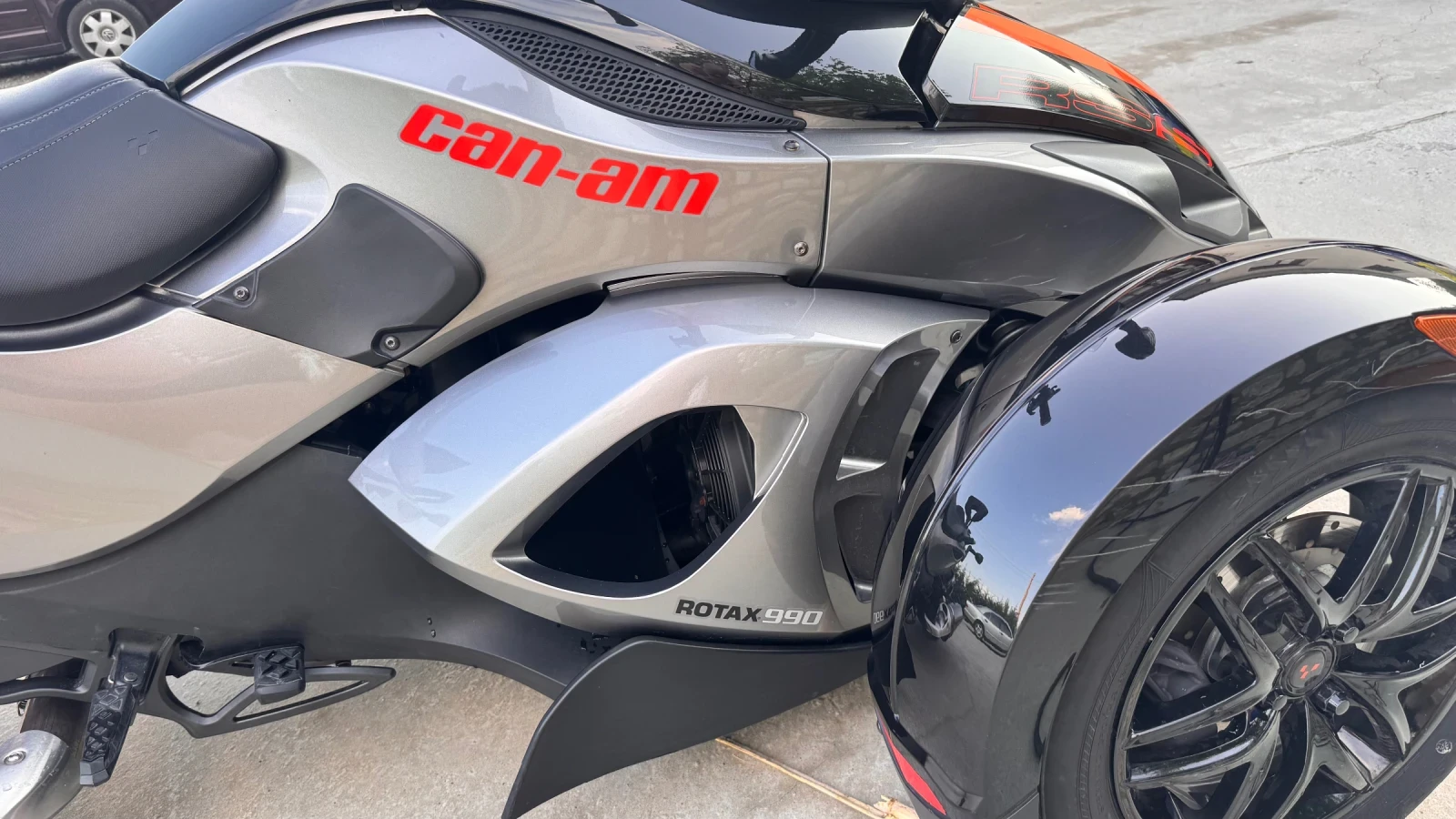 Can-Am Spyder Rss - изображение 2