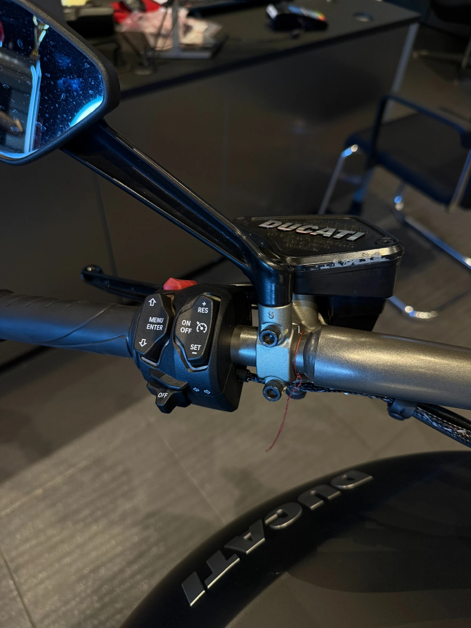 Ducati XDIAVEL, снимка 17 - Мотоциклети и мототехника - 54355048