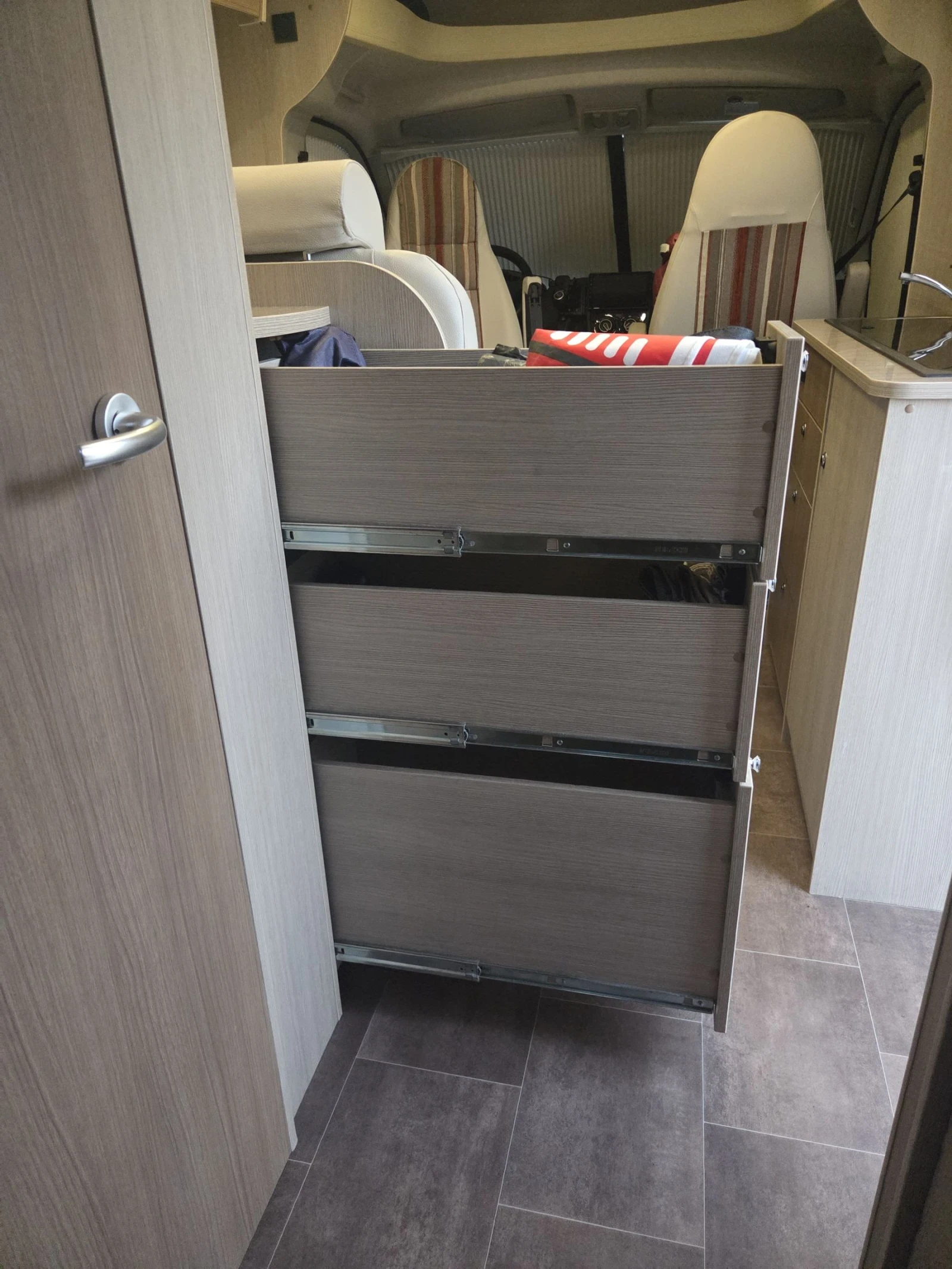  Burstner Ixeo time it 670 | Mobile.bg   17