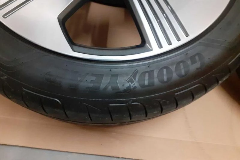 Гуми с джанти Fullway 265/45R21, снимка 4 - Гуми и джанти - 49149619