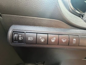Toyota Corolla 1.8 Hybrid, снимка 14