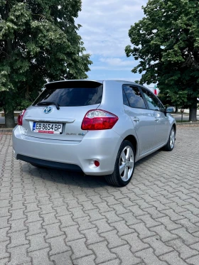 Toyota Auris Hybrid, снимка 6