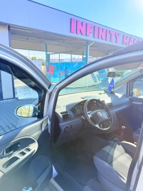 VW Sharan 2.0TDI, снимка 6