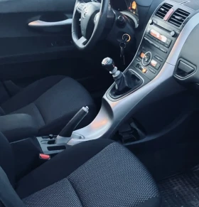 Toyota Auris 1.33 VVT - 5000 € / 9779.15 лв. - 15144330 5