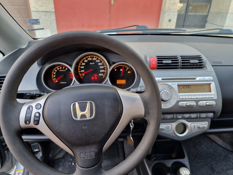 Honda Jazz, снимка 4 - Автомобили и джипове - 48086226