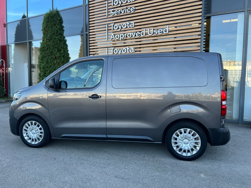 Toyota Proace City Van 1.5D ХЛАДИЛЕН, снимка 6 - Автомобили и джипове - 48108737