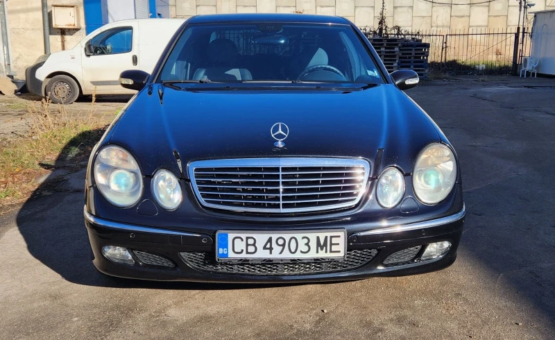 Mercedes-Benz E 320 AVANGARD Редови 204к.с., снимка 1 - Автомобили и джипове - 48400150