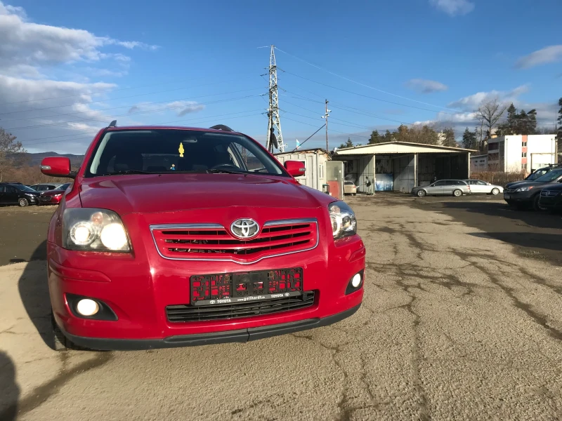 Toyota Avensis 1.8I, снимка 7 - Автомобили и джипове - 49214165