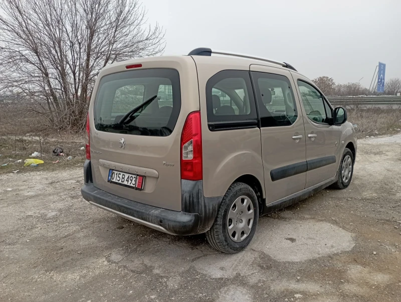 Peugeot Partner 1.6HDI, Tepee, снимка 4 - Автомобили и джипове - 49388993