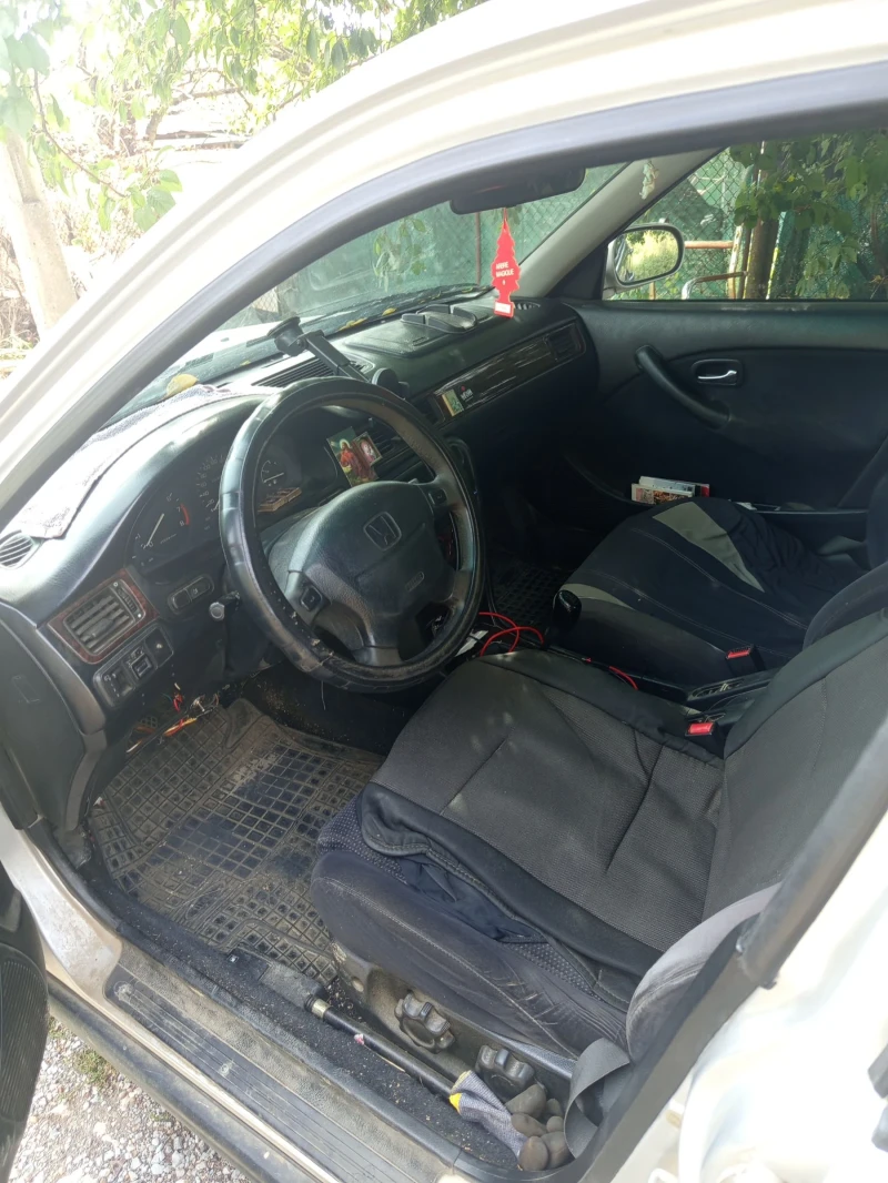 Honda Civic 1.6, снимка 4 - Автомобили и джипове - 51636199