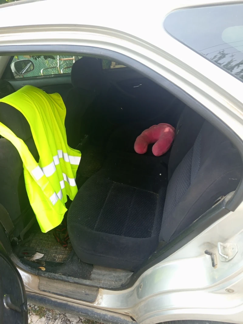 Honda Civic 1.6, снимка 6 - Автомобили и джипове - 51636199