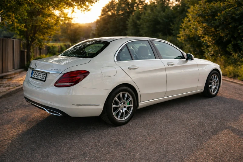 Mercedes-Benz C 220 DISTRONIC, снимка 3 - Автомобили и джипове - 53277703