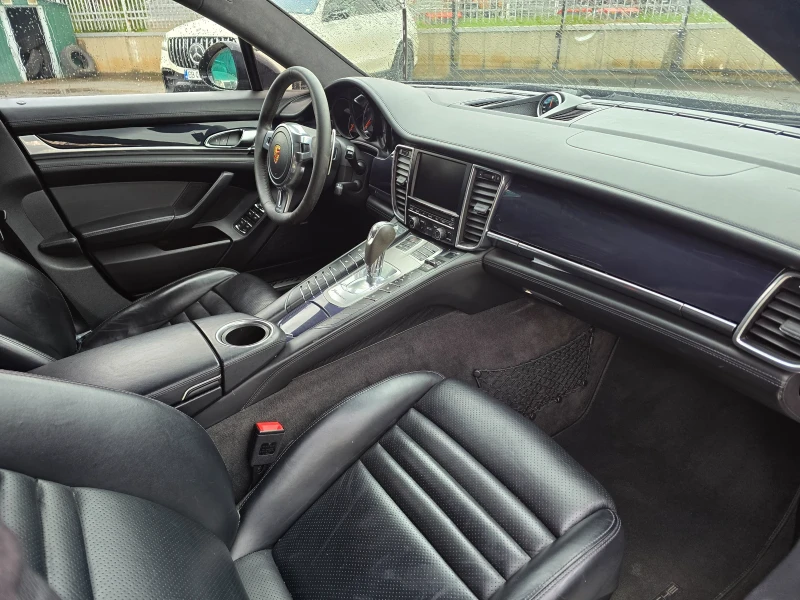 Porsche Panamera TURBO S / CERAMIC / DOWNPIPE + SOFT 700+ кс, снимка 11 - Автомобили и джипове - 52472562