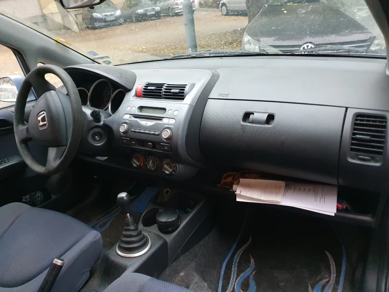 Honda Jazz, снимка 2 - Автомобили и джипове - 52664052