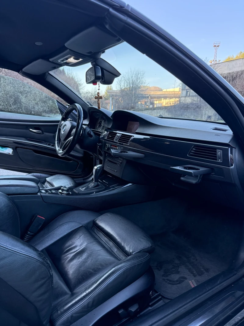 BMW 330 330D, снимка 10 - Автомобили и джипове - 52806455