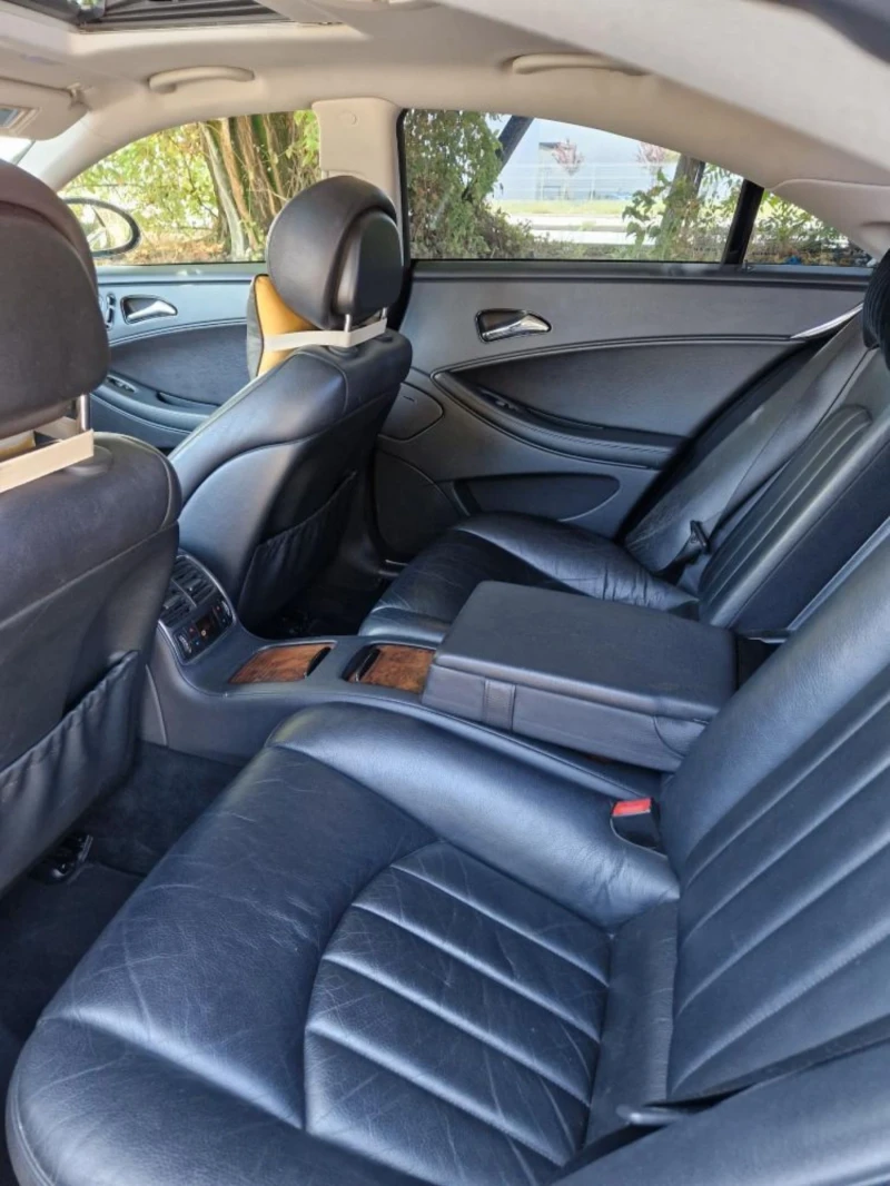 Mercedes-Benz CLS 320, снимка 9 - Автомобили и джипове - 52859807