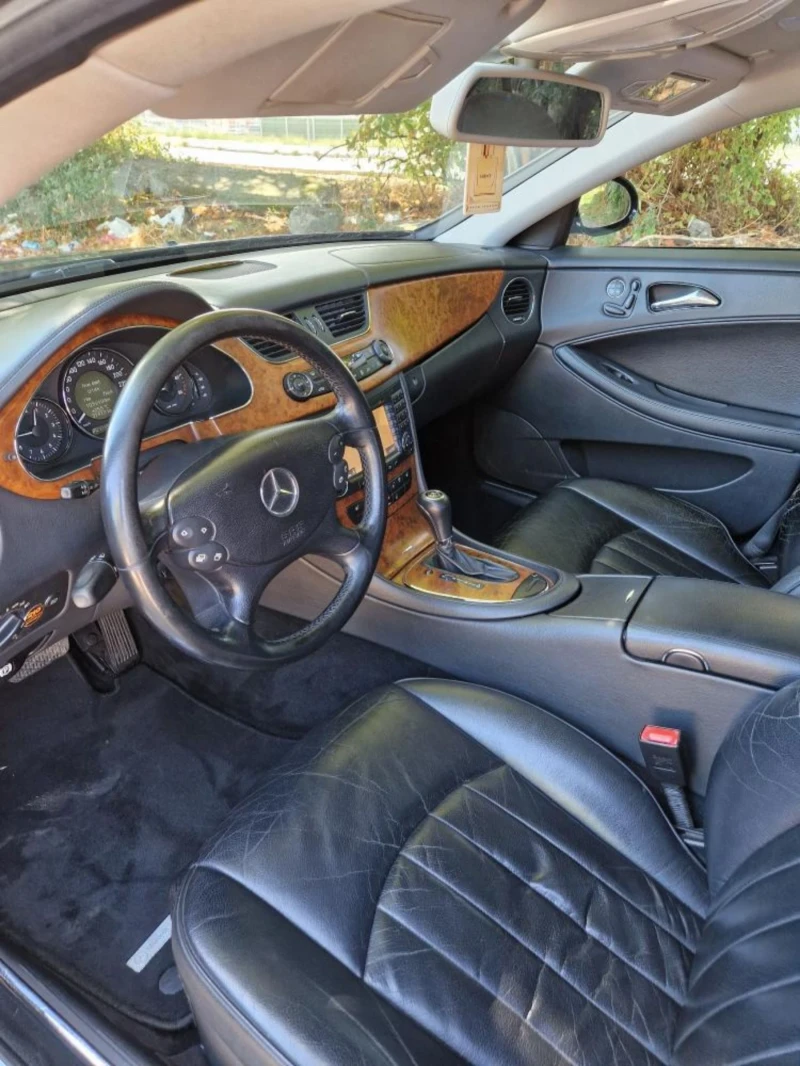 Mercedes-Benz CLS 320, снимка 11 - Автомобили и джипове - 52859807
