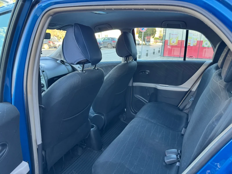 Toyota Yaris D4D, снимка 15 - Автомобили и джипове - 52889279