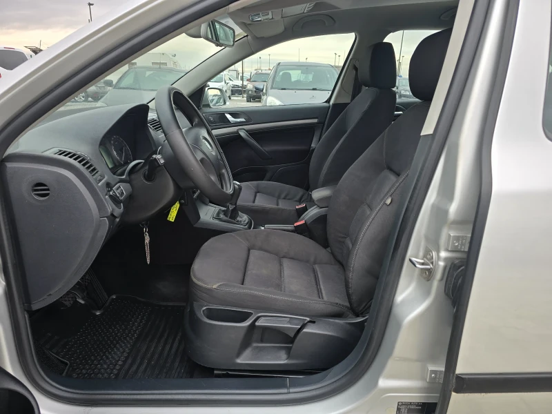Skoda Octavia 2.0TDI 140кс 196000 км. ИТАЛИЯ, снимка 12 - Автомобили и джипове - 53090832