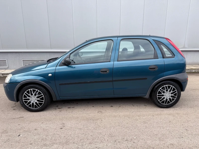 Opel Corsa 1.2 гаражна първи собственик в България, снимка 6 - Автомобили и джипове - 53101569