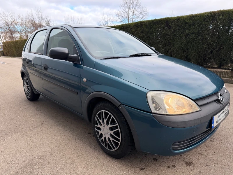 Opel Corsa 1.2 гаражна първи собственик в България, снимка 2 - Автомобили и джипове - 53101569