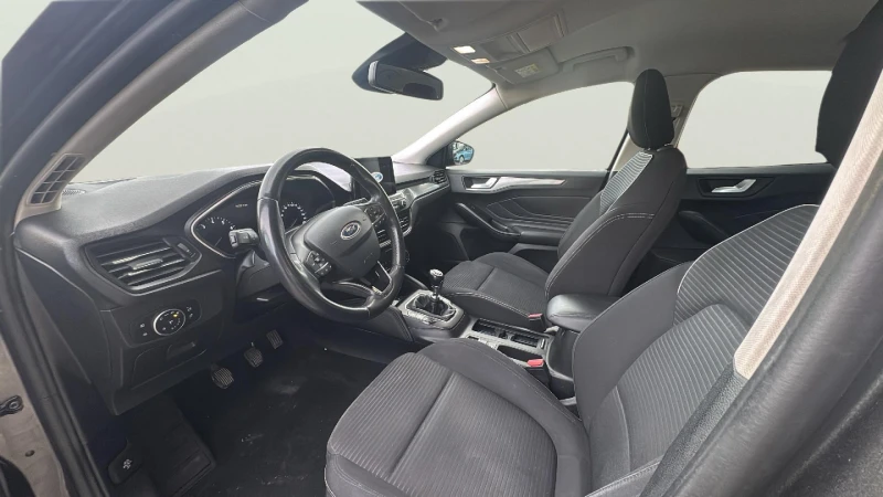 Ford Focus 1.0 EcoBoost, снимка 12 - Автомобили и джипове - 53255534