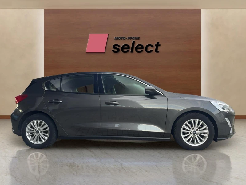 Ford Focus 1.0 EcoBoost, снимка 5 - Автомобили и джипове - 53255534
