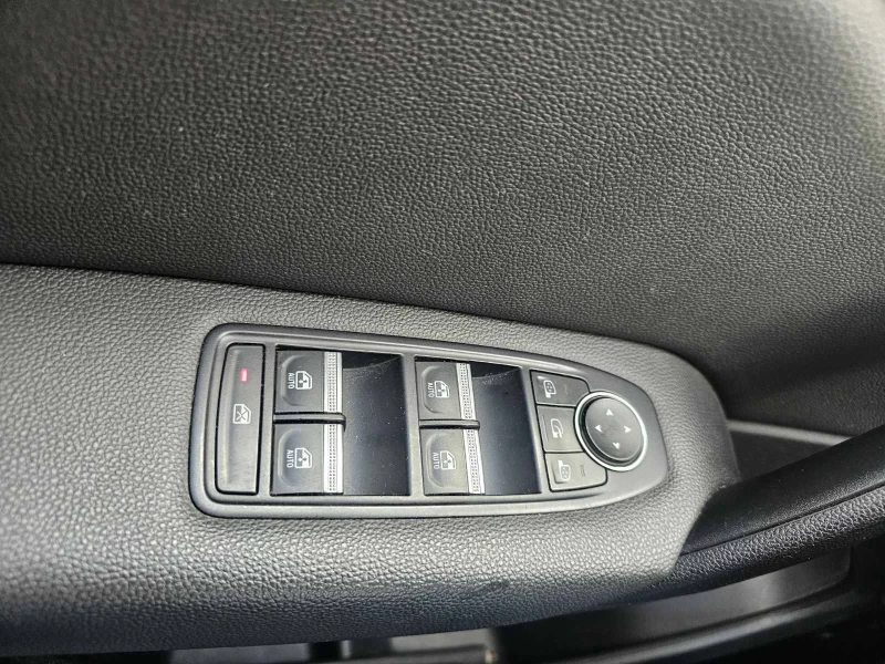 Renault Captur 1.0 TCe 90 Stop&Start LPG, снимка 14 - Автомобили и джипове - 53508183