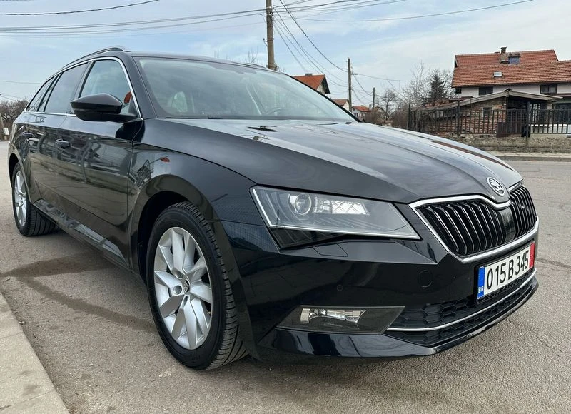 Skoda Superb 2.0 TDI DSG, снимка 2 - Автомобили и джипове - 49452102