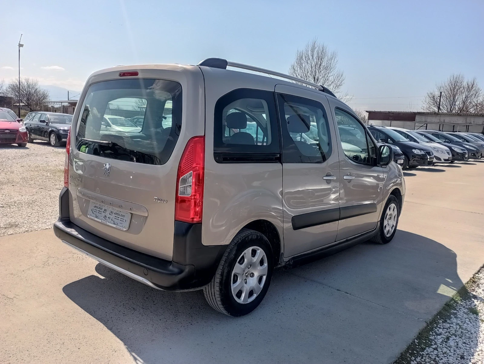 Peugeot Partner 1.6HDI, Tepee - изображение 5