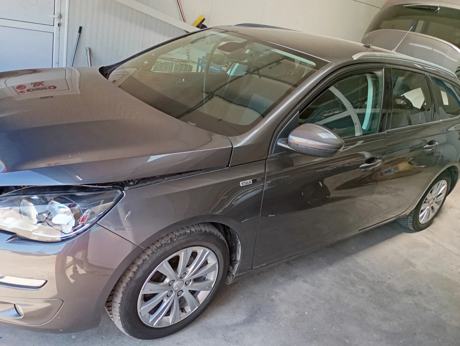 Peugeot 308 308 SW, 1.6 HDI, 120 к.с - изображение 10