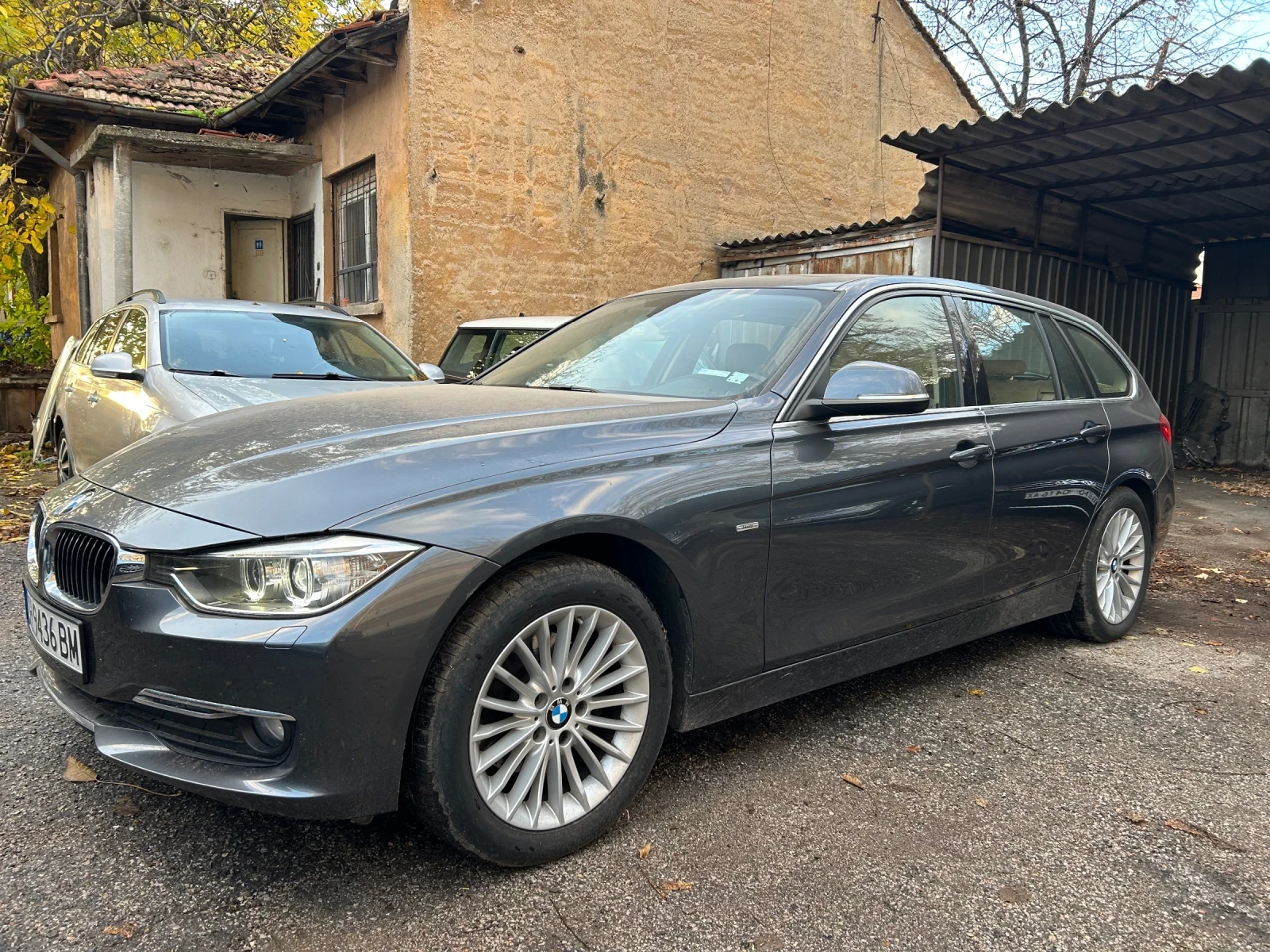 BMW 320 F31 Luxury Edition - изображение 2