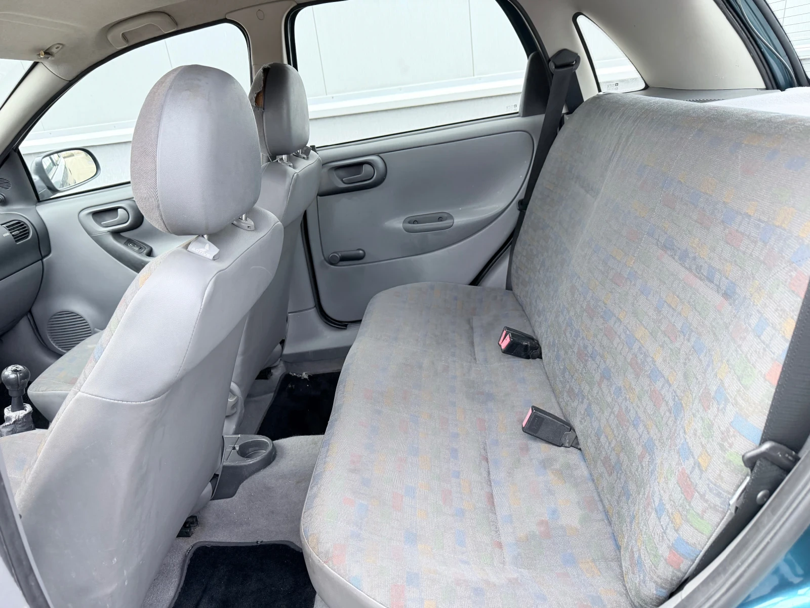 Opel Corsa 1.2 гаражна първи собственик в България - изображение 10