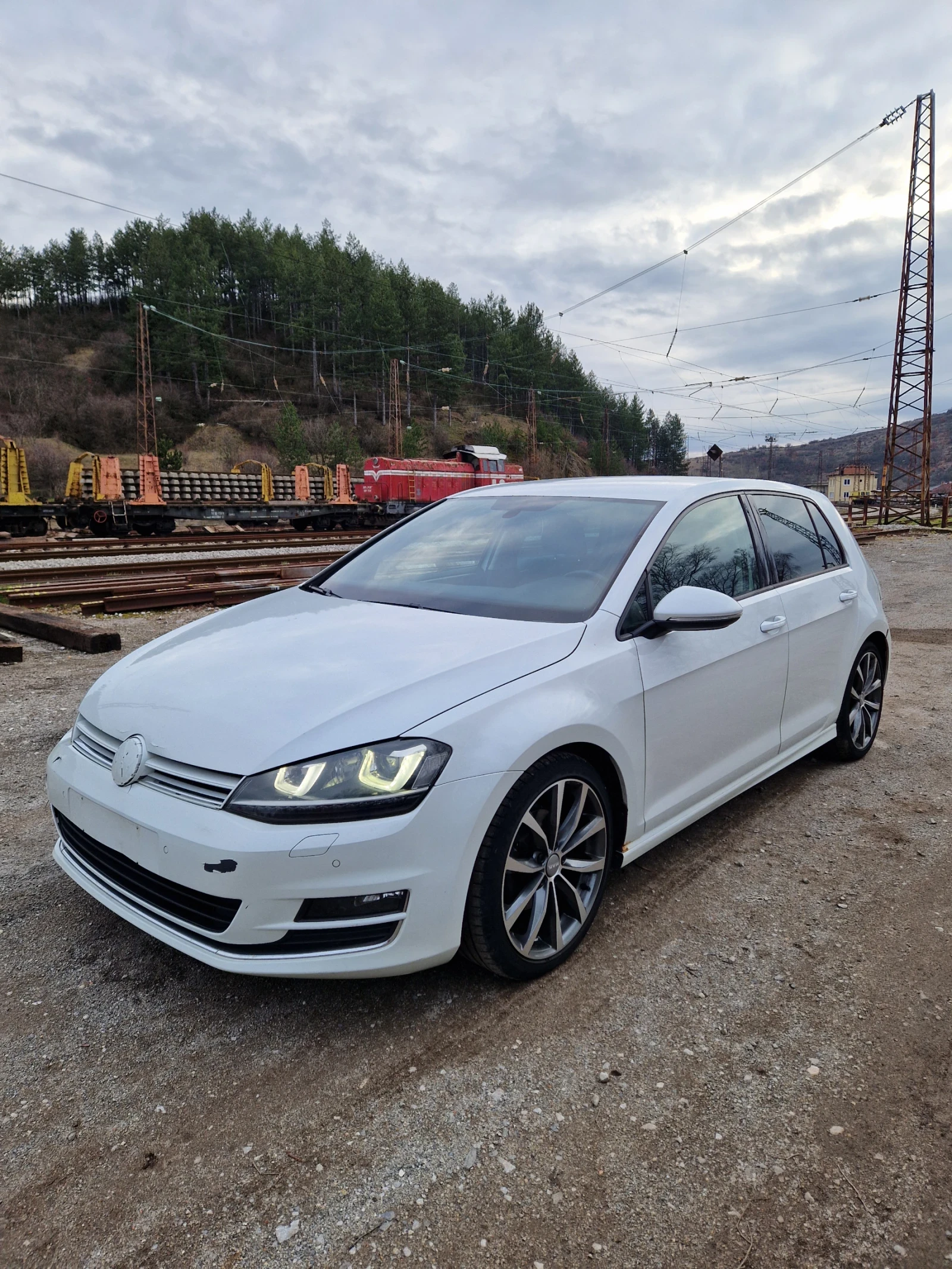 VW Golf 2.0 TDI Нов внос!!! - изображение 3