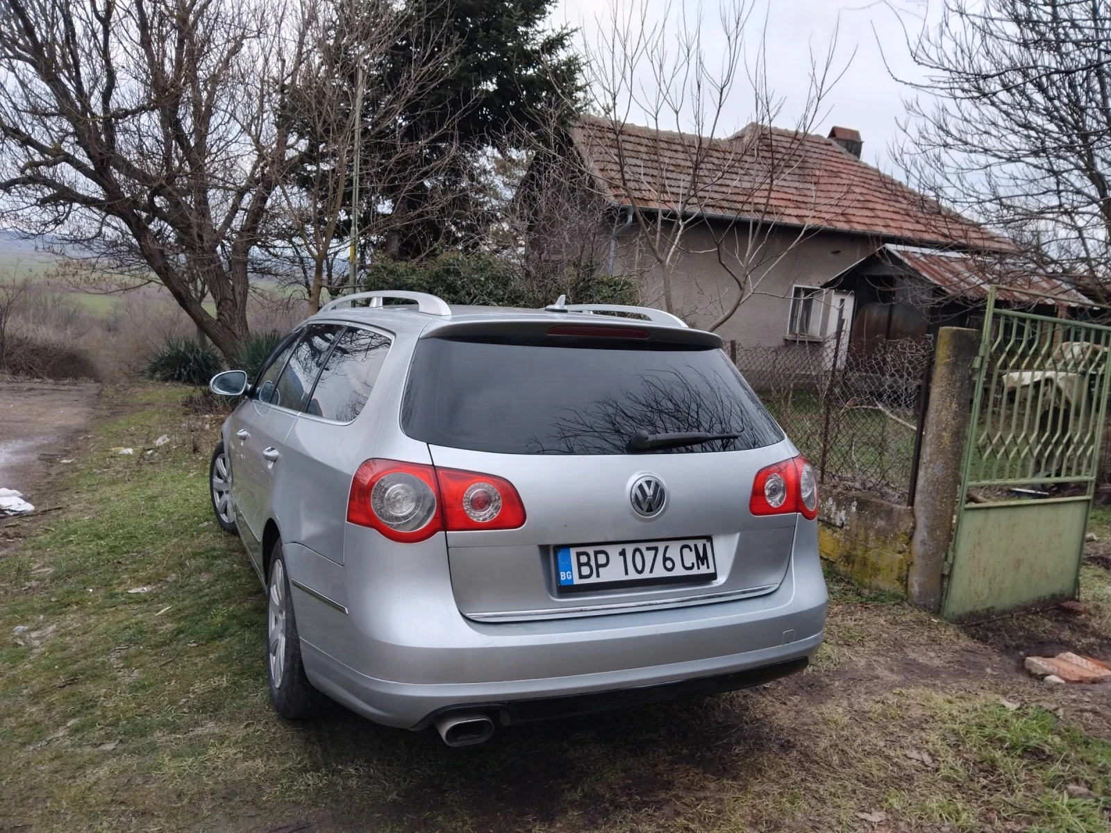 VW Passat Variant Highlain B6, снимка 9 - Автомобили и джипове - 53608824