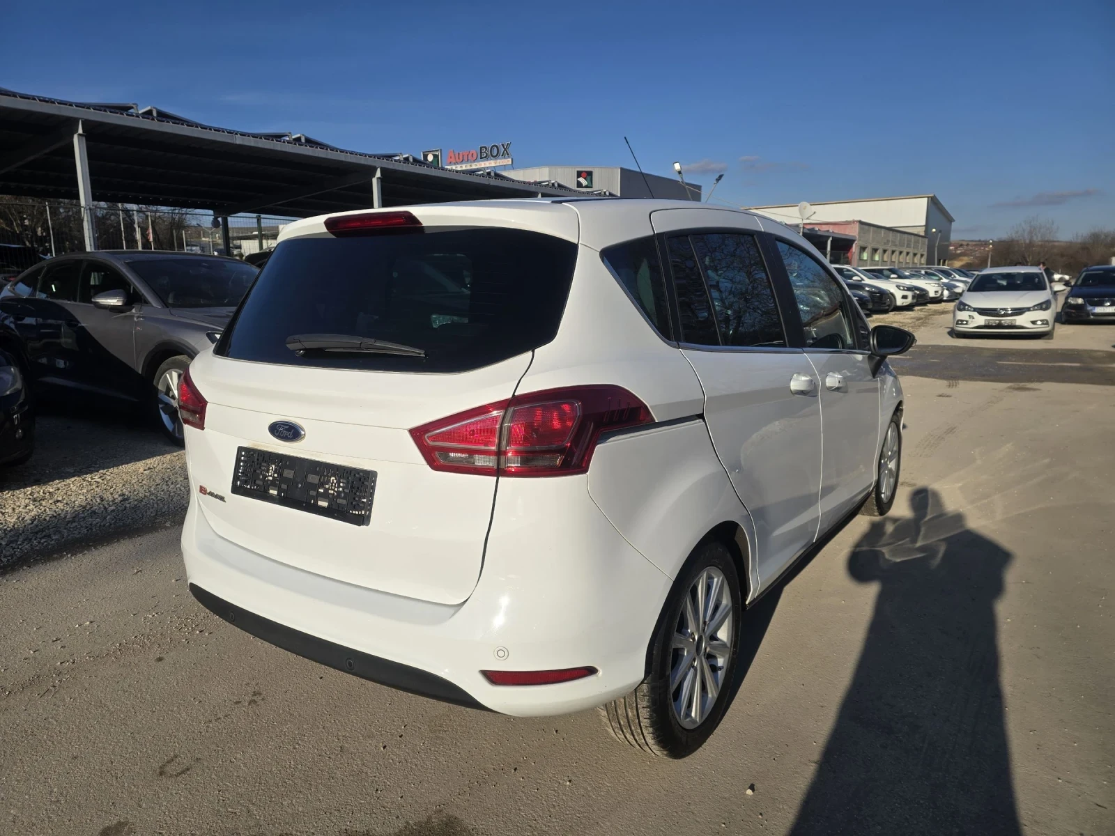 Ford B-Max 1.5d 75к.с Топ състояние  - изображение 4