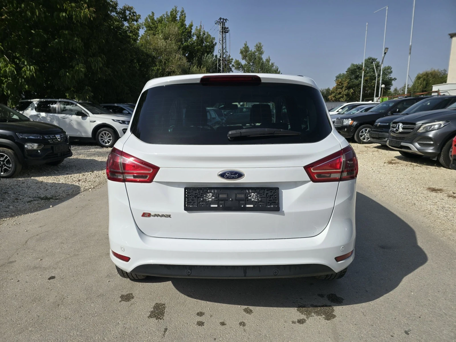Ford B-Max 1.5d 75к.с Топ състояние , снимка 6 - Автомобили и джипове - 53679093