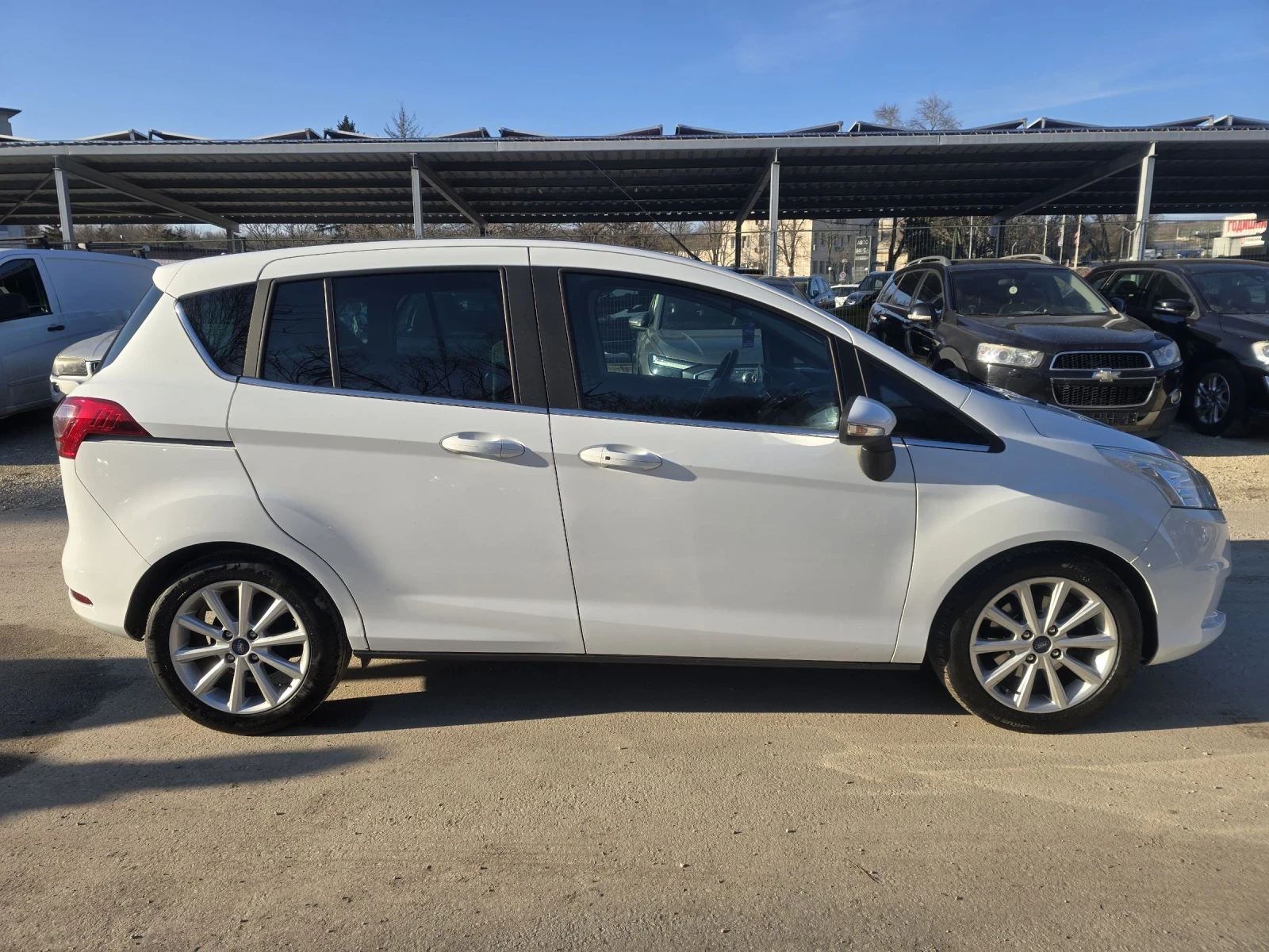 Ford B-Max 1.5d 75к.с Топ състояние  - изображение 8