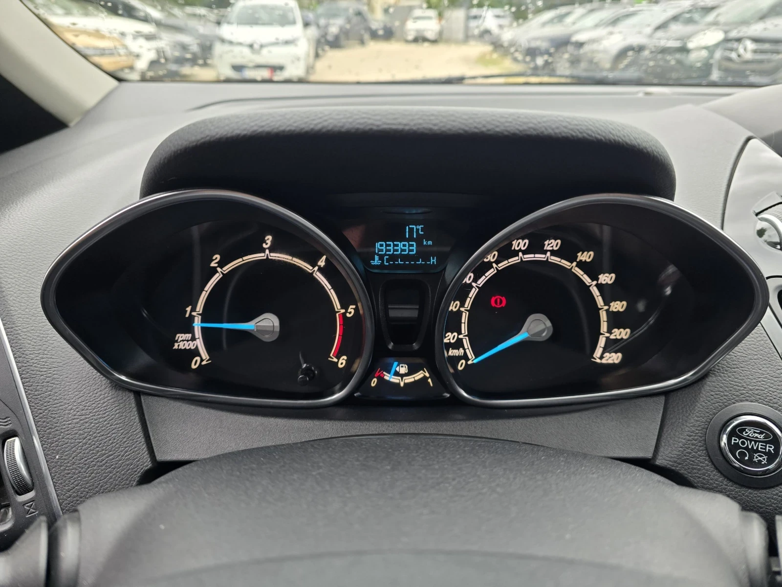 Ford B-Max 1.5d 75к.с Топ състояние , снимка 17 - Автомобили и джипове - 53679093