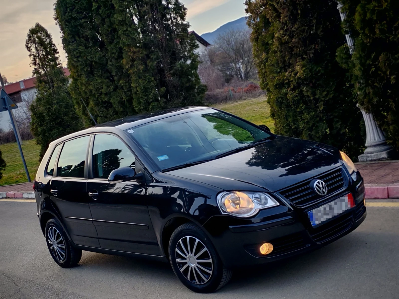VW Polo 1.4TDI(80)* FACELIFT* FAMILY* НОВ ВНОС* , снимка 10 - Автомобили и джипове - 53757834