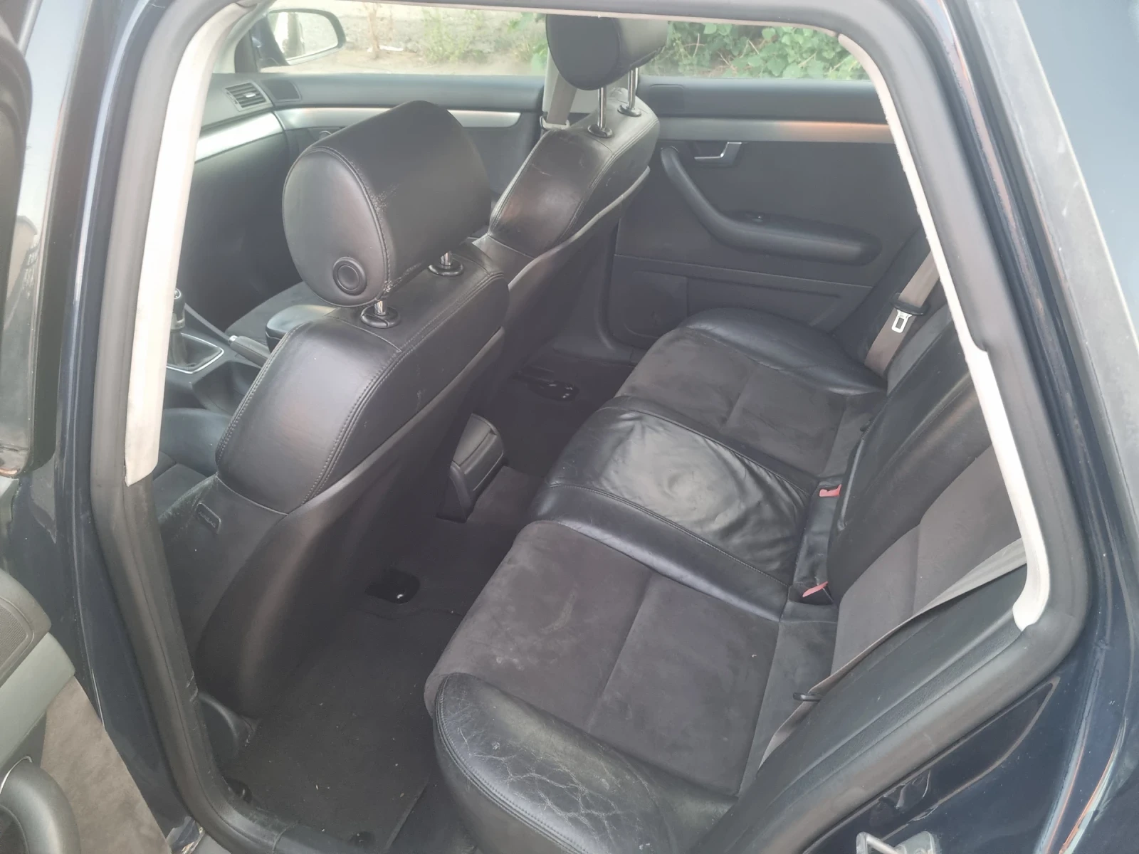 Audi A4 2.0 TDI , снимка 8 - Автомобили и джипове - 53906617