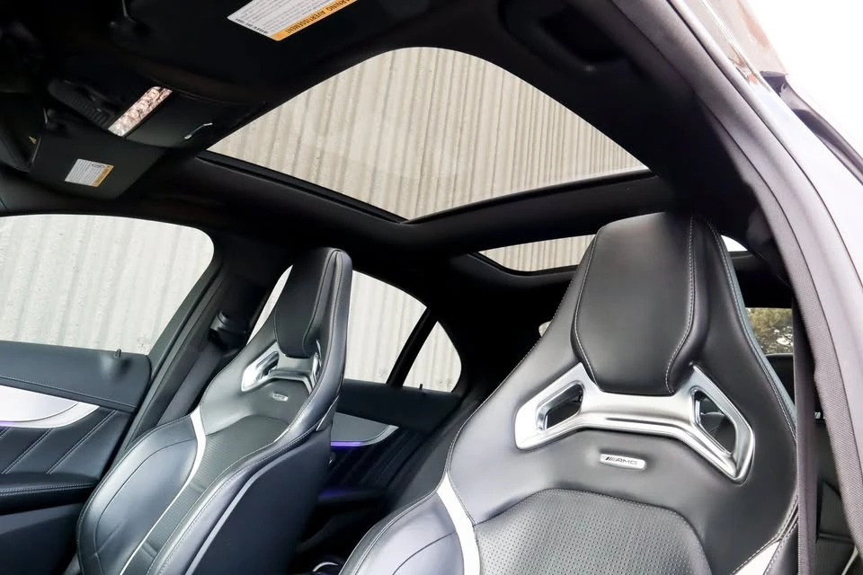 Mercedes-Benz C 63 AMG S/Carbon/Burmester/Heads Up/Ambient, снимка 16 - Автомобили и джипове - 53949868