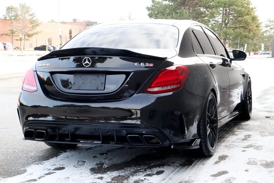 Mercedes-Benz C 63 AMG S/Carbon/Burmester/Heads Up/Ambient, снимка 6 - Автомобили и джипове - 53949868