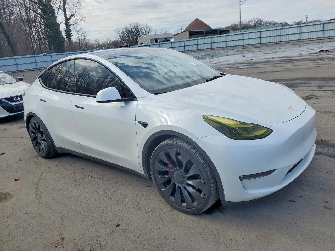 Tesla Model Y PERFORMANCE AWD