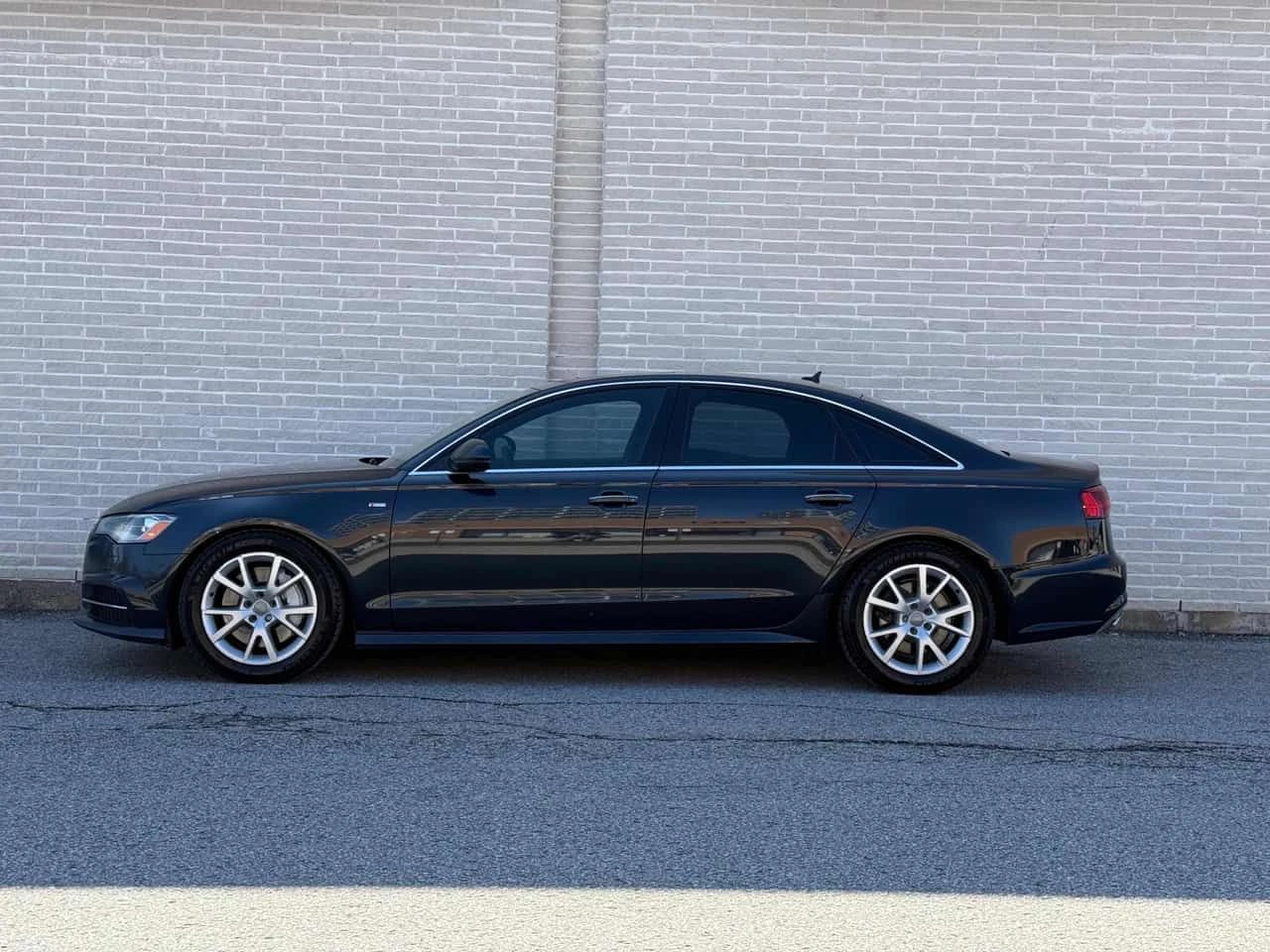 Audi A6 4dr Sdn quattro 3.0L TDI Progressiv  CARFAX, снимка 2 - Автомобили и джипове - 54172272