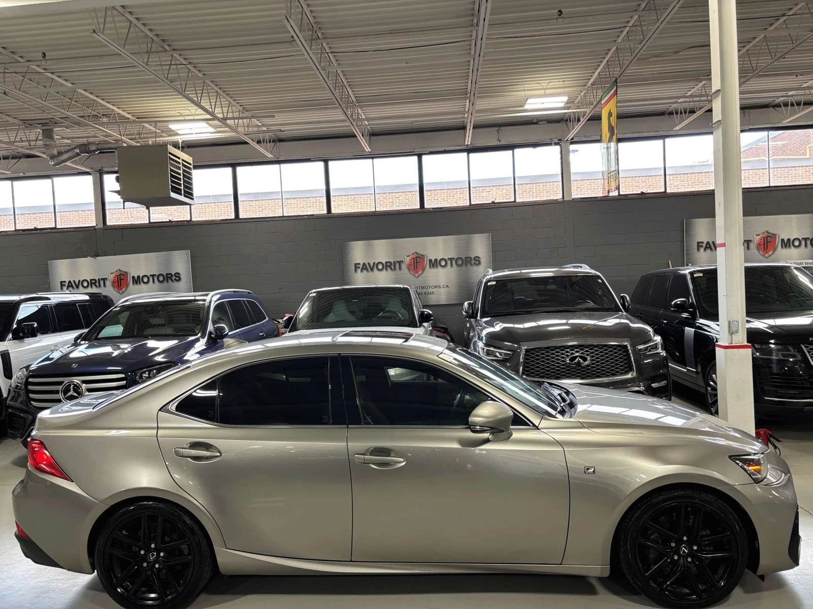 Lexus IS F-SPORT| 4Х4| КОЖА| ПАНОРАМА| ЦЕНА ДО БГ, снимка 2 - Автомобили и джипове - 54965724